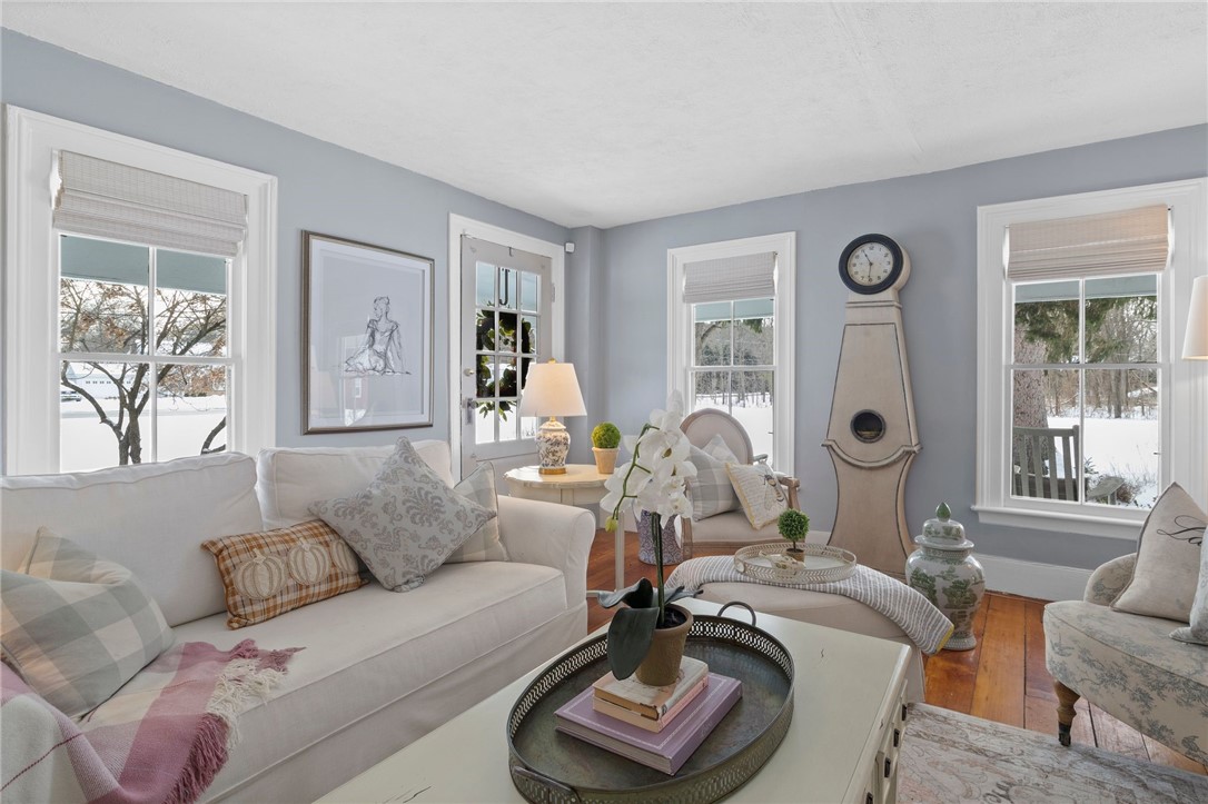 325 Marsh Road Pittsford, NY 14534 - Photo 12 of 34