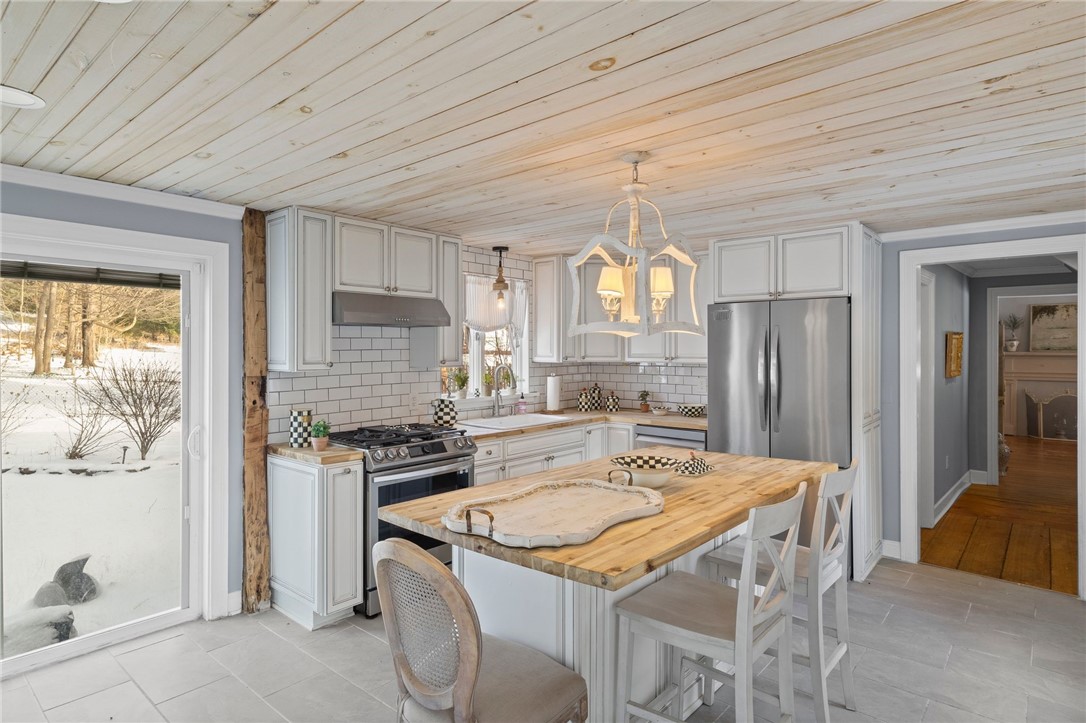 325 Marsh Road Pittsford, NY 14534 - Photo 20 of 34