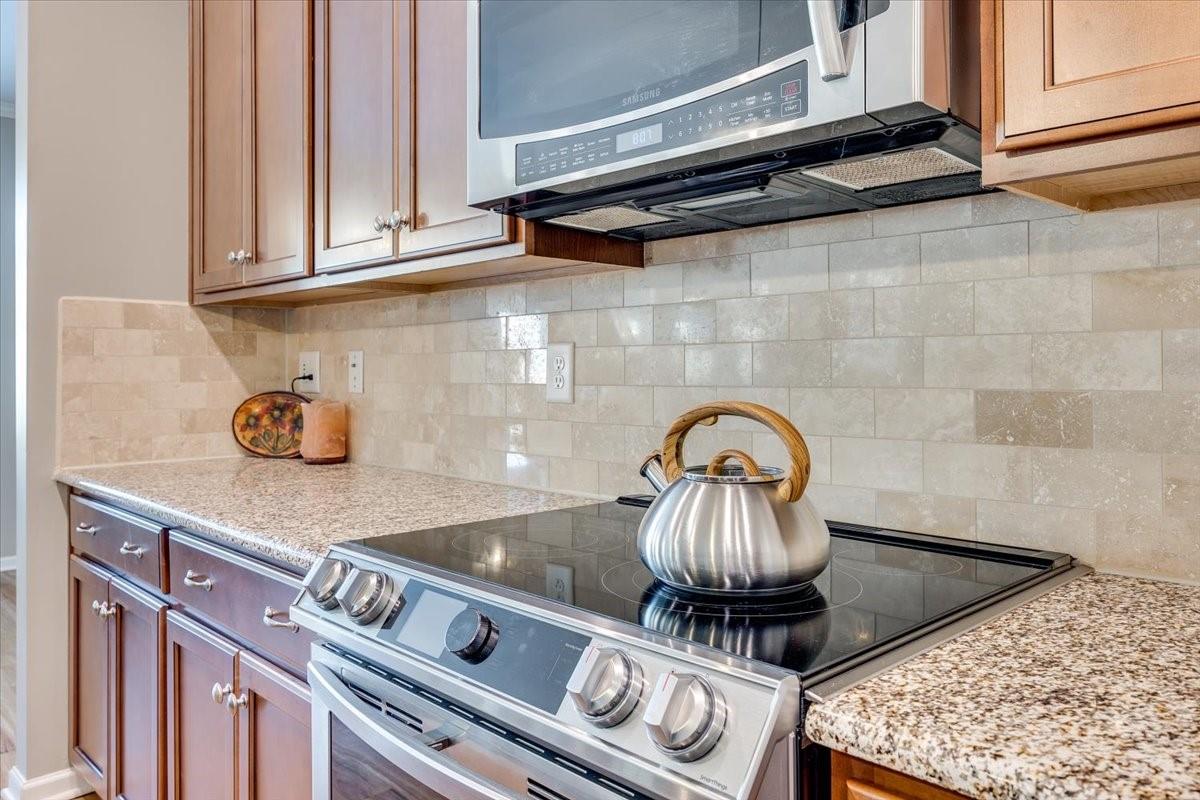 2350 Talon Point Circle Fort Mill, SC 29715 - Photo 16 of 45 a close view of appliances