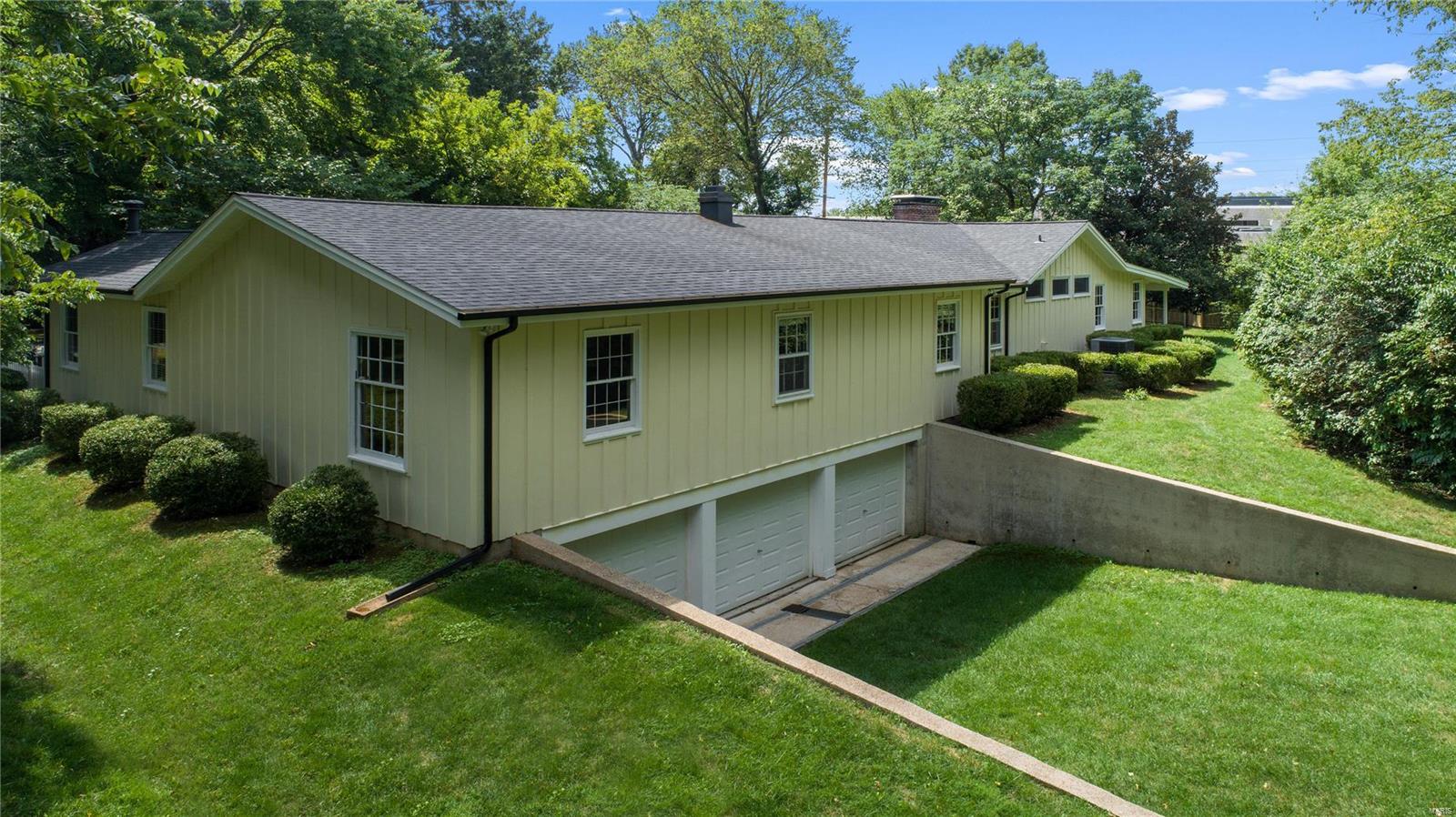 10018 Conway Road Ladue, MO 63124 - Photo 14 of 72
