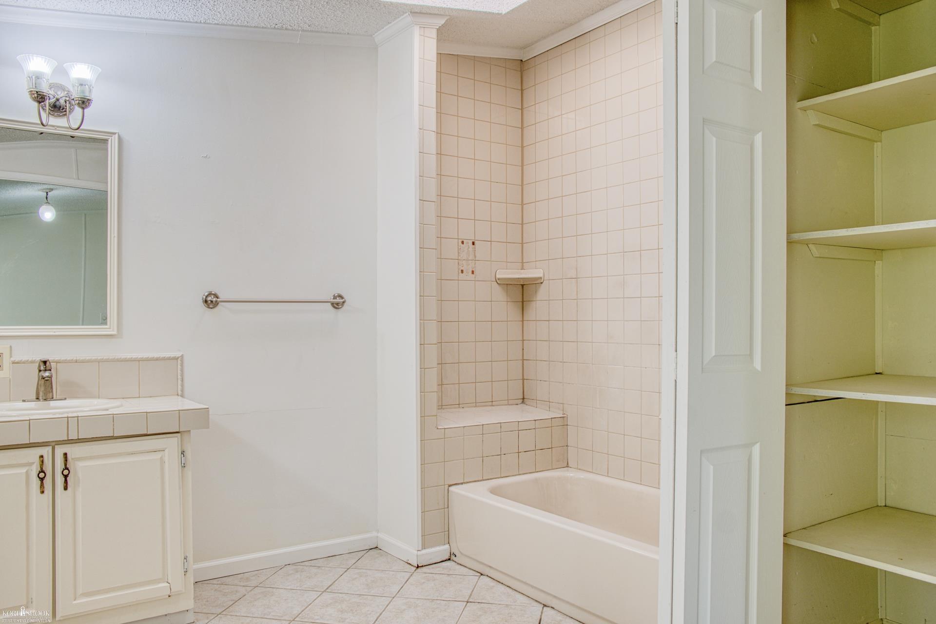 3490 Luce Road Flushing, MI 48433 - Photo 21 of 34