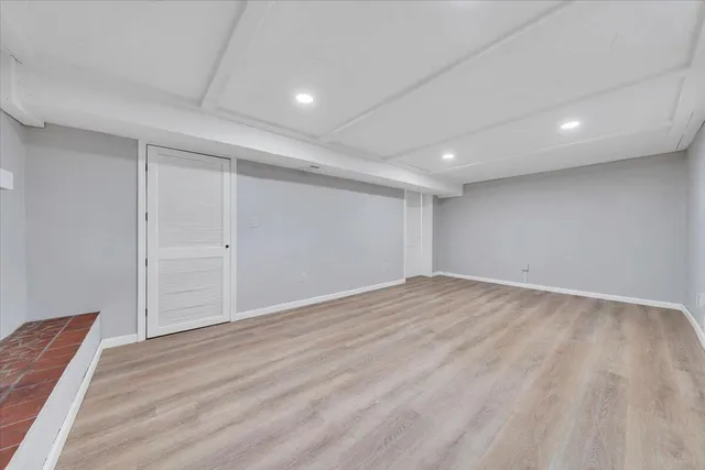 a view of a partially built entryway