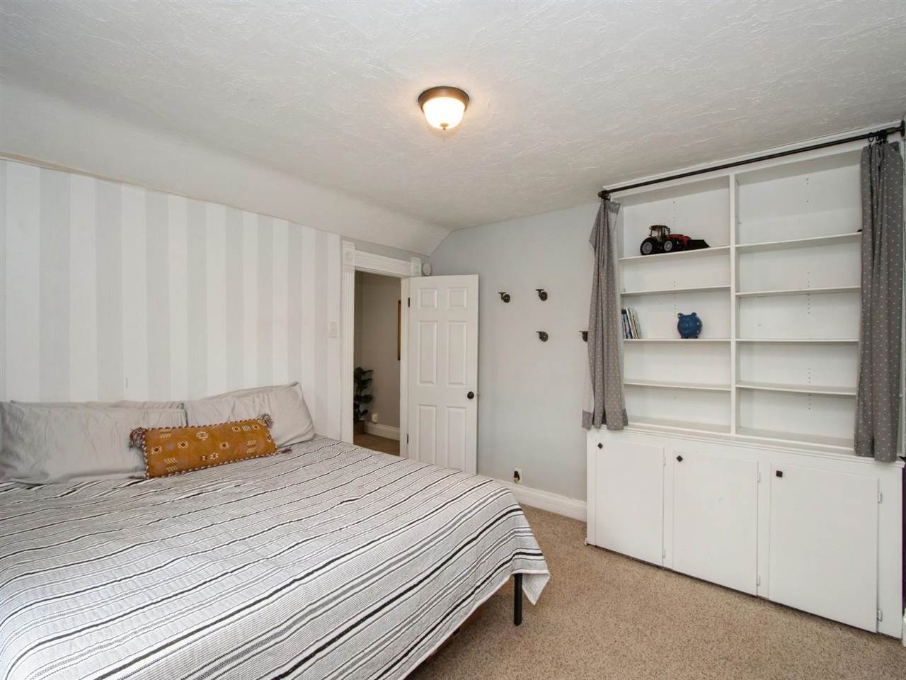 250 East 3rd Street Riverside, IA 52327 - Photo 16 of 27 Gallery Image 16