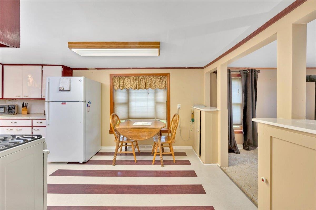 5069 Kokosing Road Hale, MI 48739 - Photo 13 of 26 1910683-12.JPG
