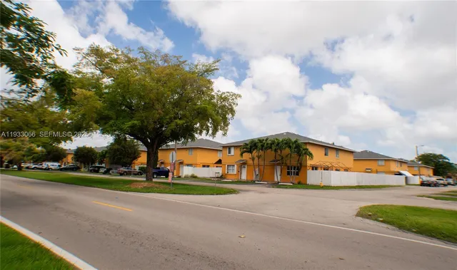 $1,950 | 67 Northeast 12th Avenue, Unit 67, Homestead, FL 33030