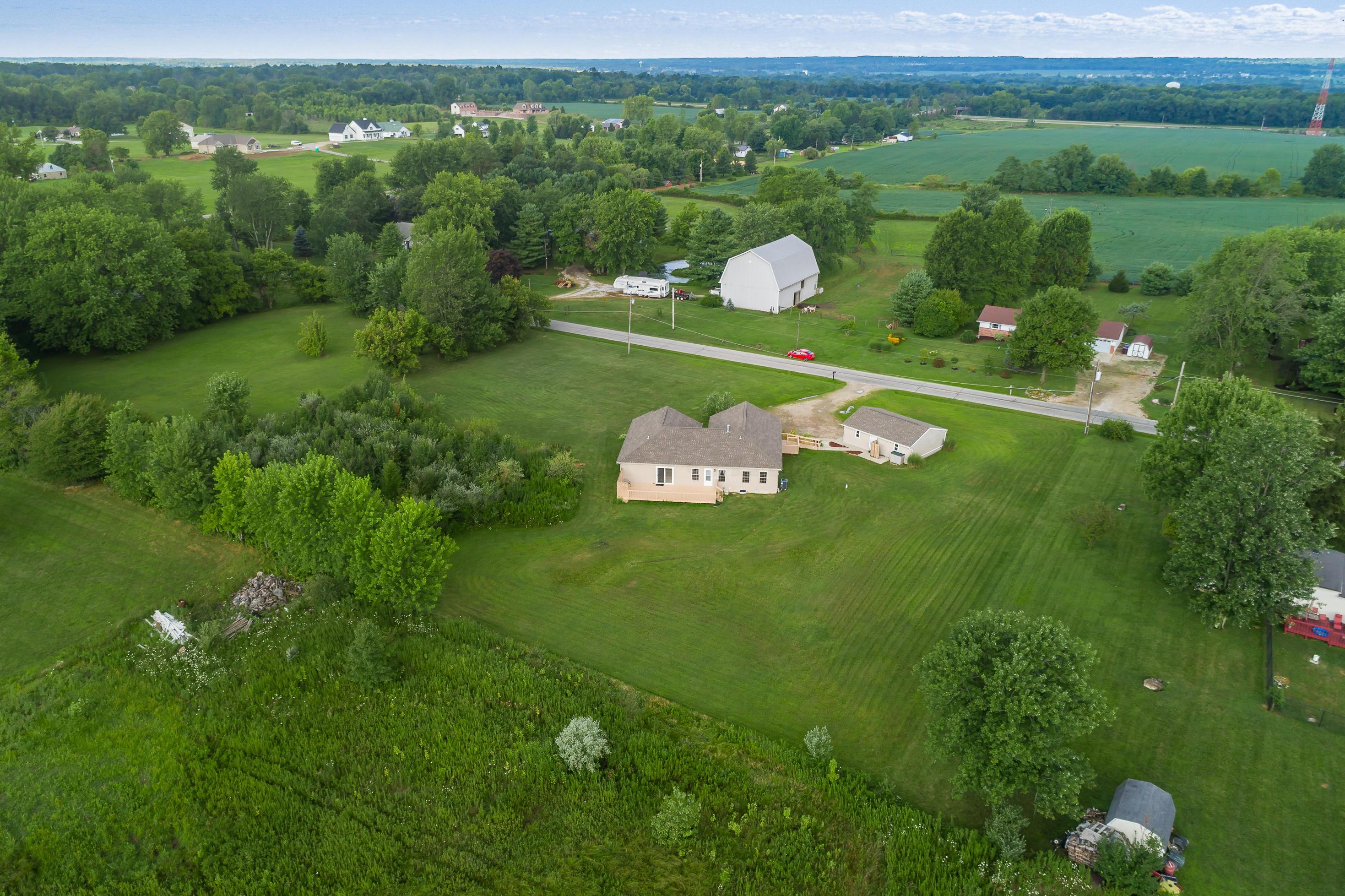 7161 Palmer Road Etna, OH 43062 - Photo 2 of 43