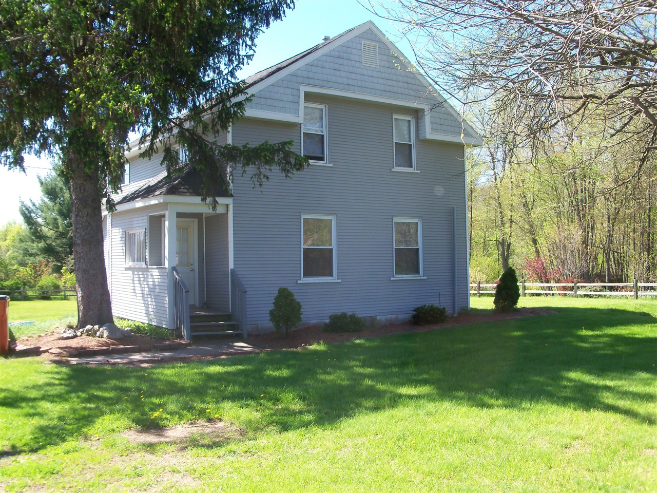 9143 Southwest Greenville Road Greenville, MI 48838 - Photo 1 of 17
