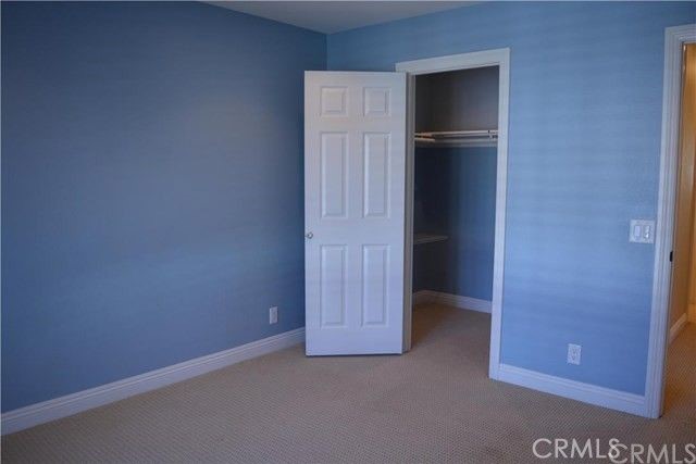 8 Bellezza Irvine, CA 92620 - Photo 25 of 39 Bedroom 3 with Walk In Closet