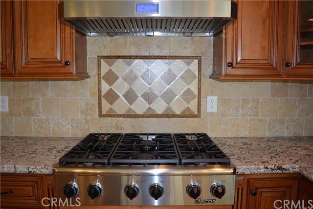 8 Bellezza Irvine, CA 92620 - Photo 7 of 39 Stainless 6-burner Cooktop