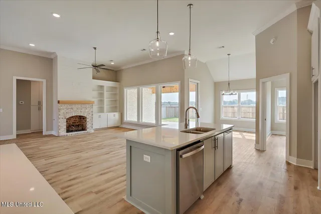 $436,800 | 1203 Old Ct Crossing, Flowood, MS 39232