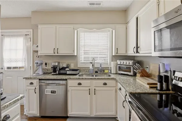 $1,850 | 6199 Pine Cove Court, Greensboro, NC 27410