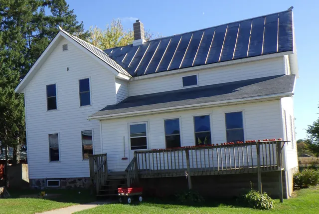 $270,000 | E6170 Hidde Road, Marion, WI 54950