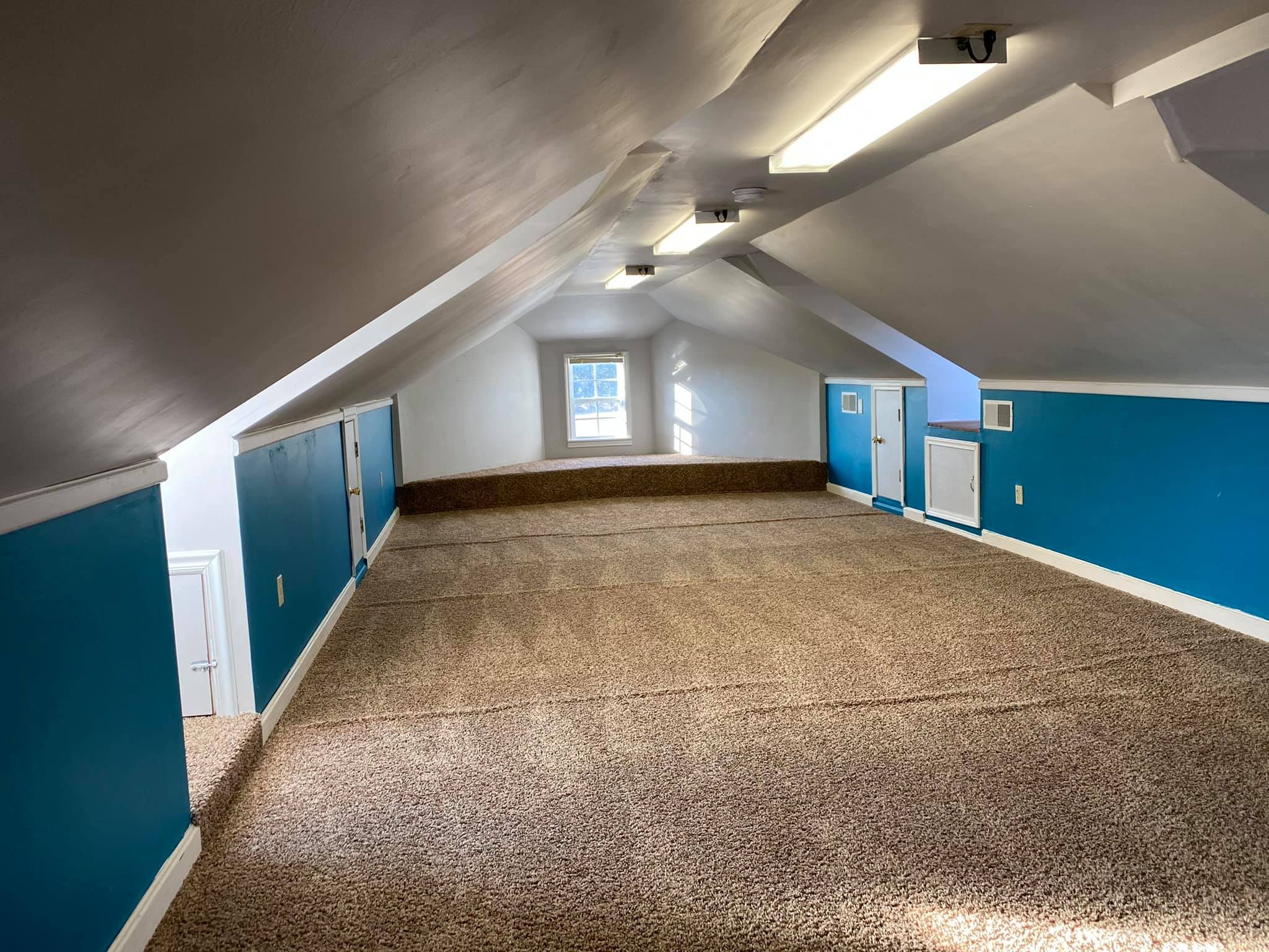 3440 Vesta Road Lebanon, TN 37090 - Photo 24 of 37 a view of a hallway with stairs