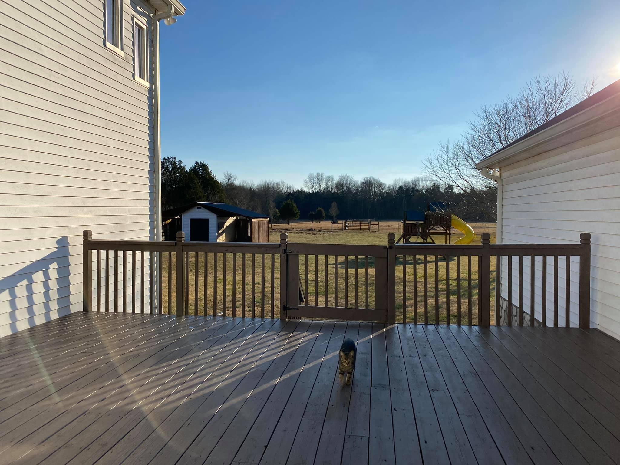 3440 Vesta Road Lebanon, TN 37090 - Photo 28 of 37 a view of a balcony with wooden floor and fence