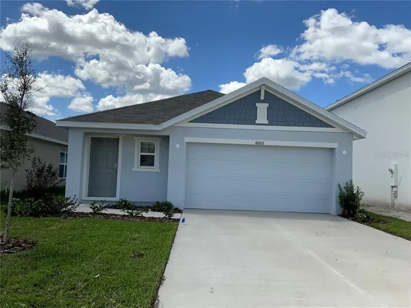 $2,200 | 4603 Sand Dollar Way, Zephyrhills, FL 33541