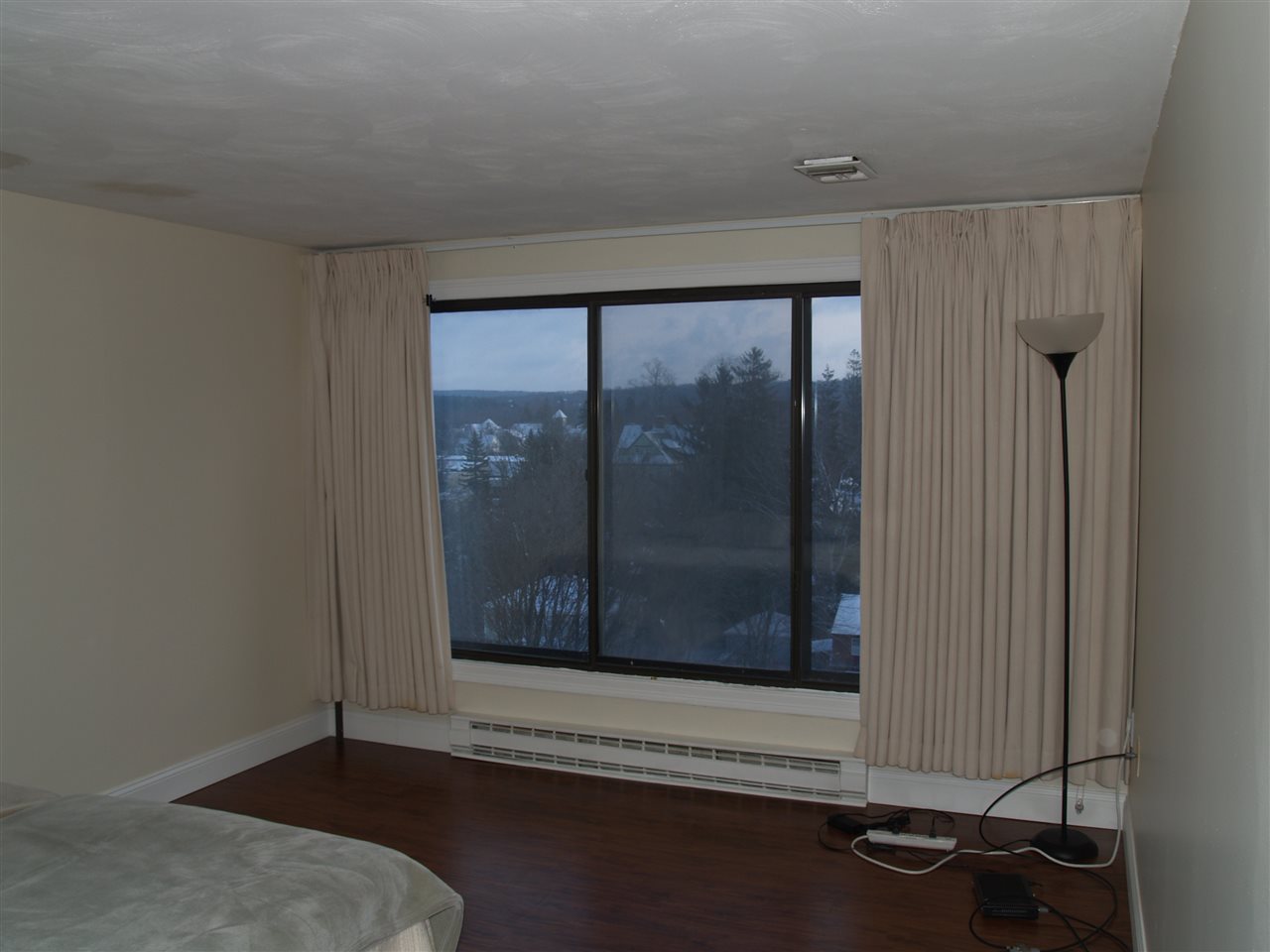 55 River Road, Unit 9H Manchester, NH 03104 - Photo 13 of 17
