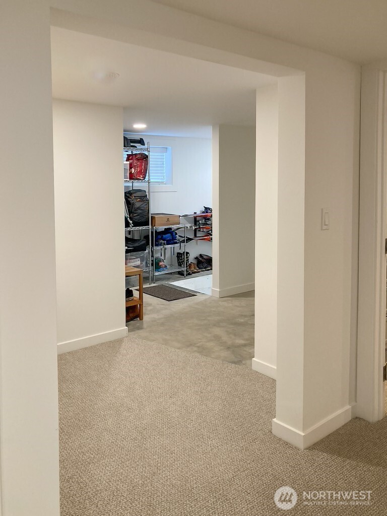 3943 South Orcas Street Seattle, WA 98118 - Photo 18 of 22