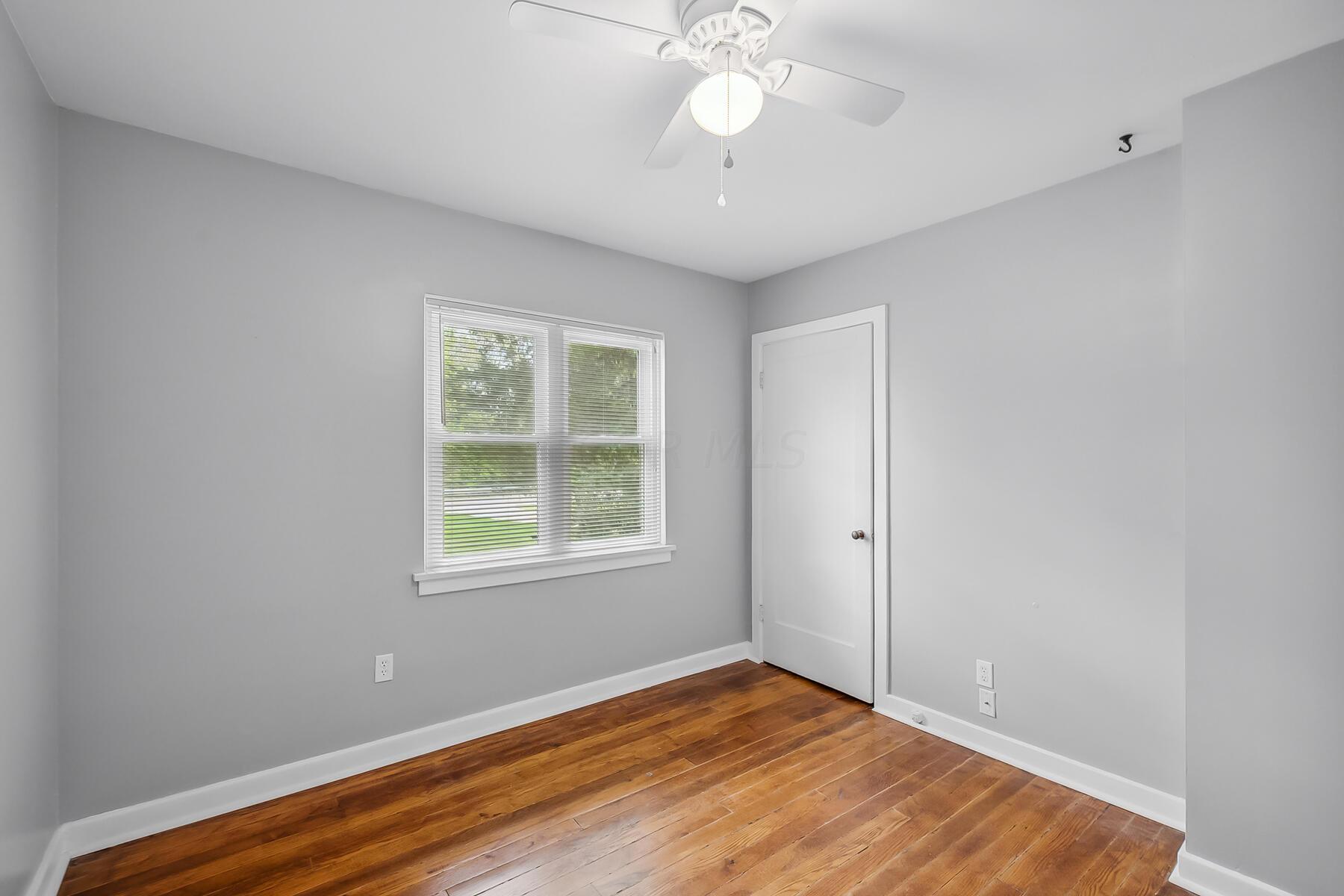 5503 Linworth Road Columbus, OH 43235 - Photo 19 of 47 35-web-or-mls-5503 Linworth Rd-135