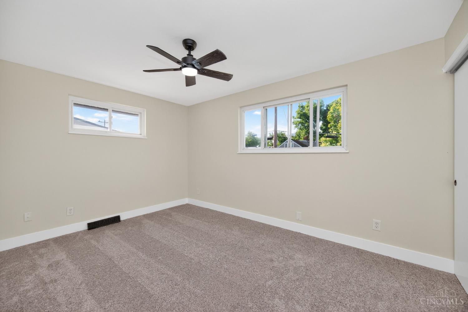 2029 Innes Avenue Cincinnati, OH 45224 - Photo 16 of 45