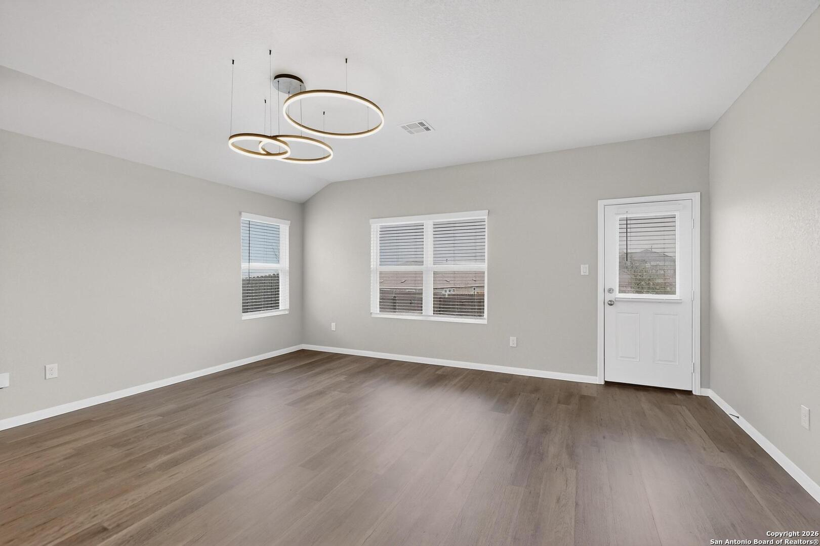 6806 Bale Ridge San Antonio, TX 78252 - Photo 6 of 41