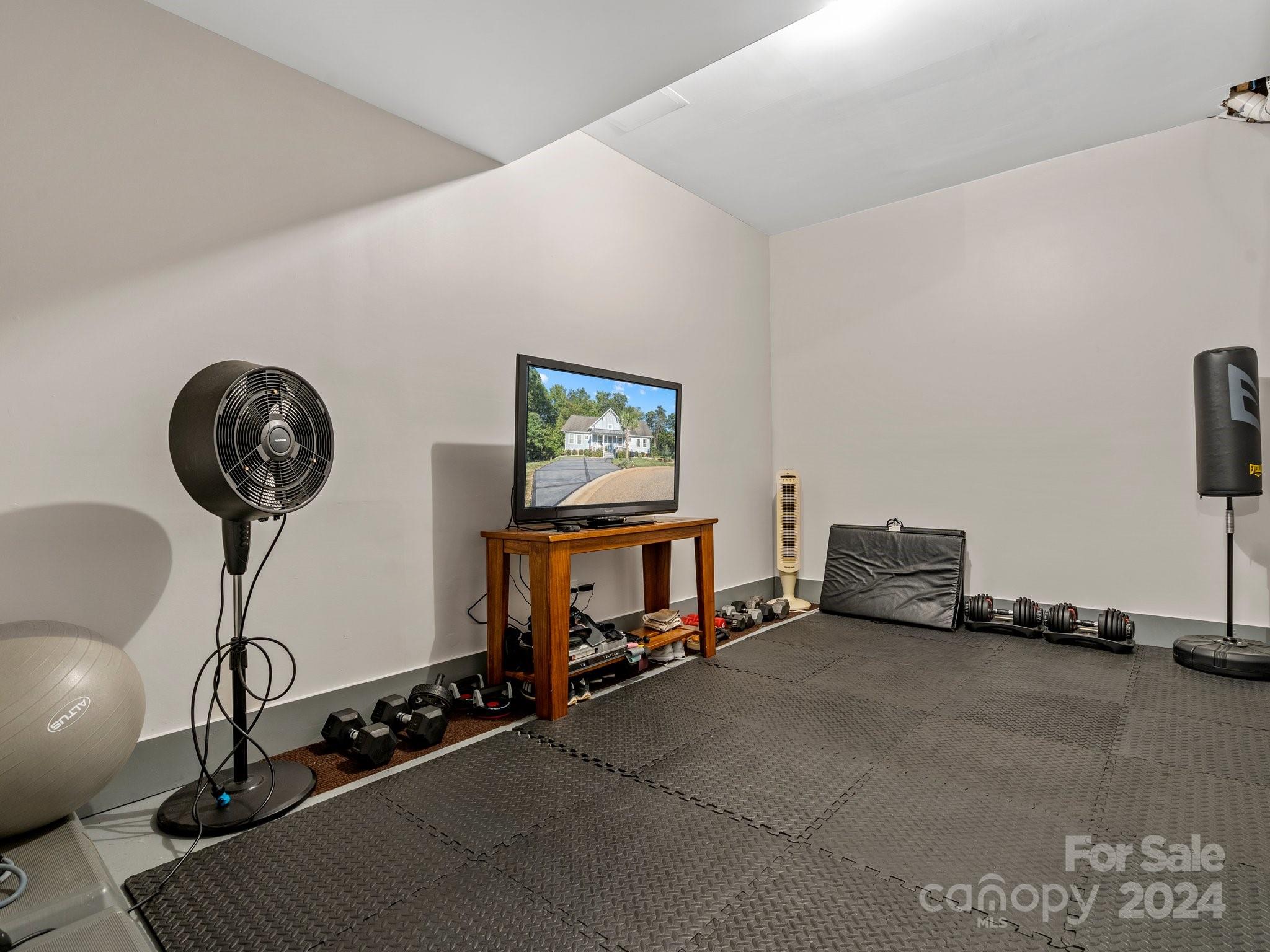 30123 Turtle Point Court Lancaster, SC 29720 - Photo 24 of 31 Gallery Image 24