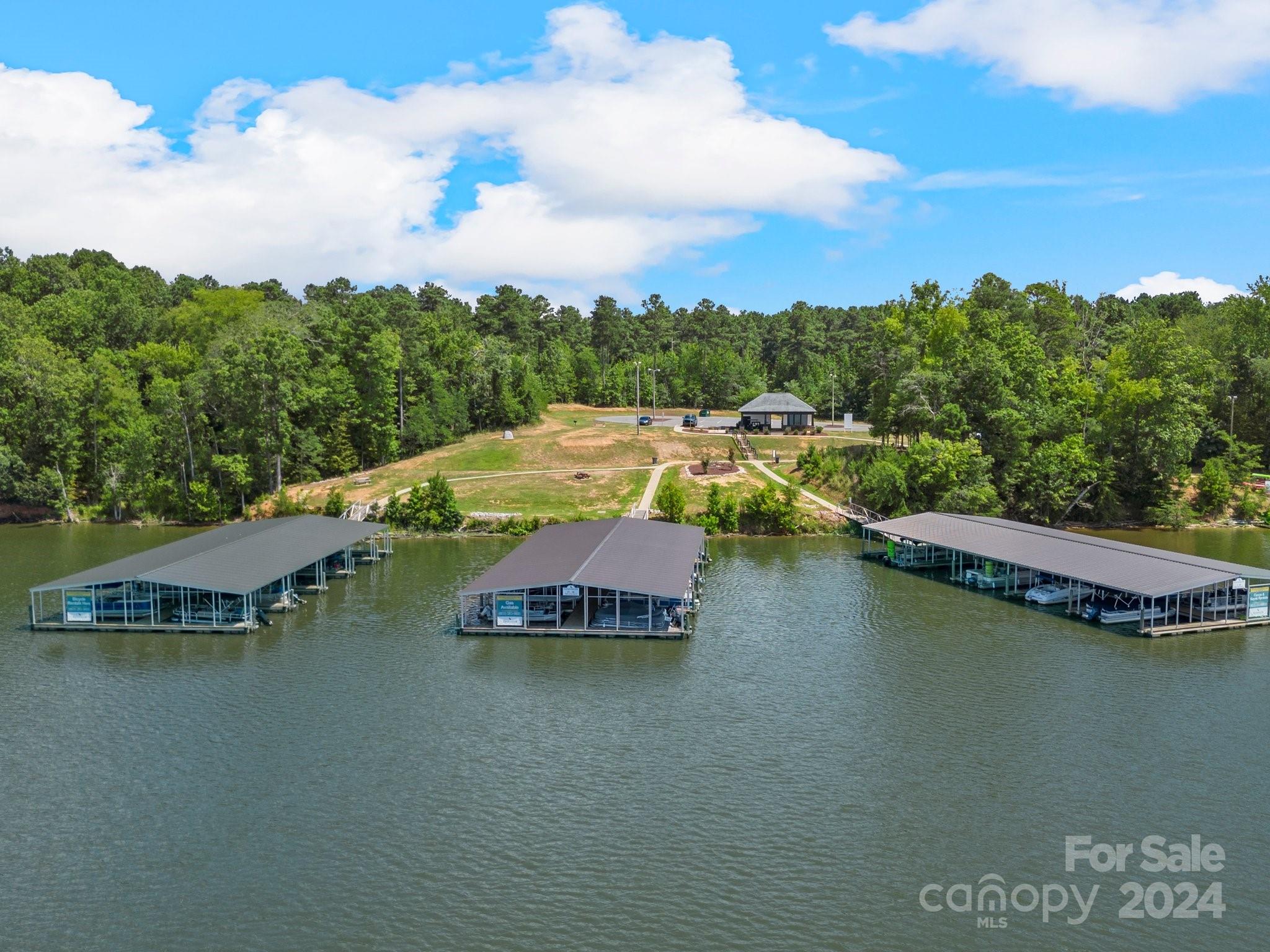 30123 Turtle Point Court Lancaster, SC 29720 - Photo 7 of 31 Gallery Image 7