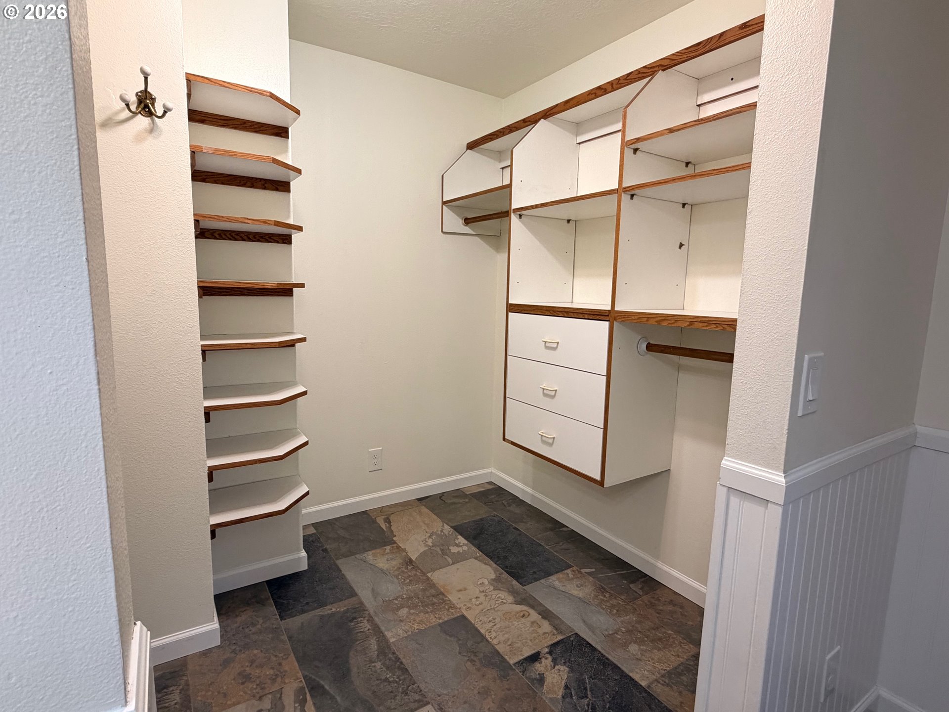 7505 Southwest Schroeder Way Wilsonville, OR 97070 - Photo 13 of 24 a view of walk in closet