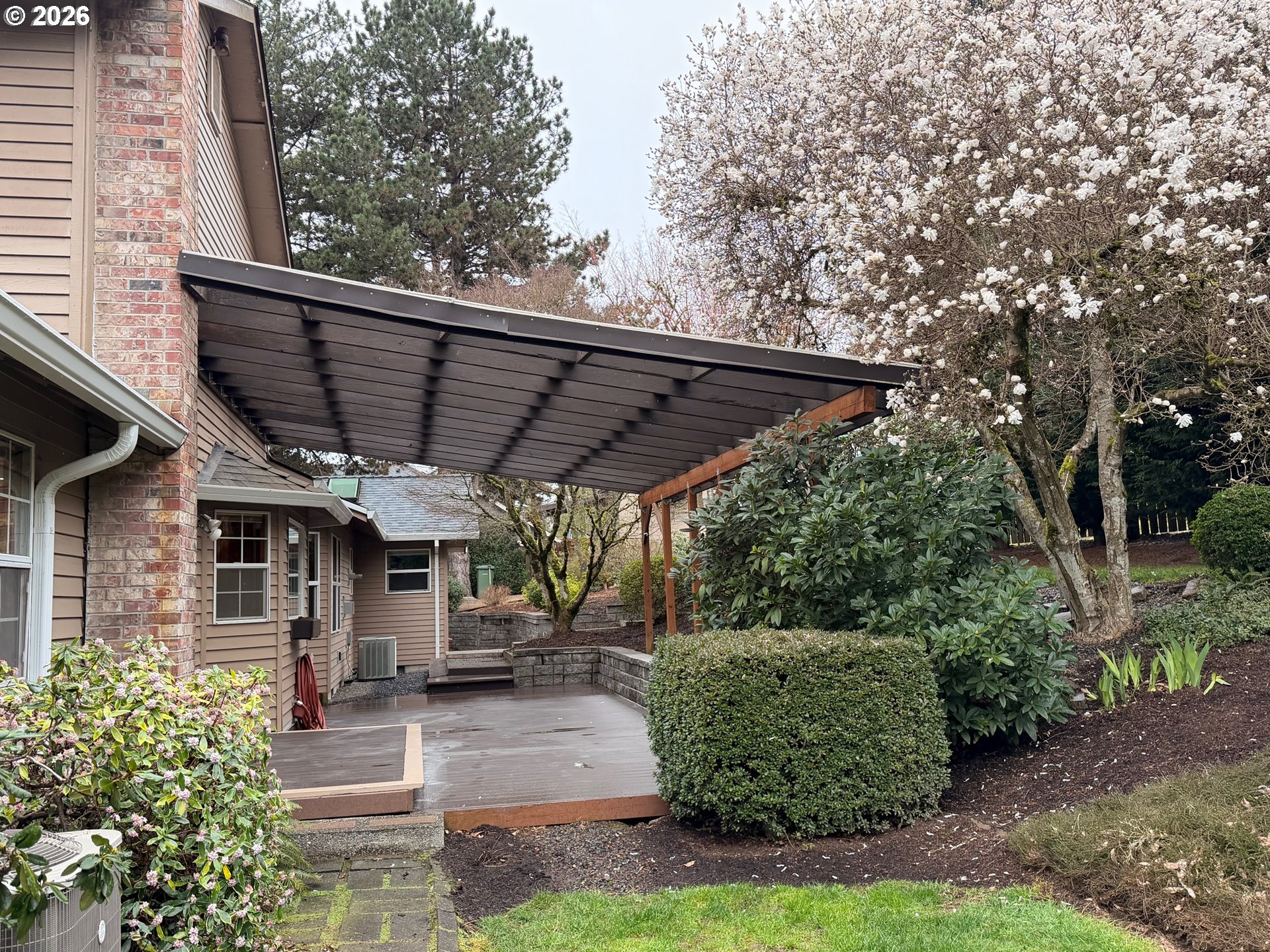 7505 Southwest Schroeder Way Wilsonville, OR 97070 - Photo 16 of 24 a view of a patio