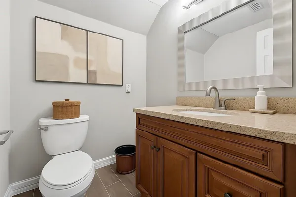 $2,750 | 6019 Winsome Lane, Unit 2, Houston, TX 77057