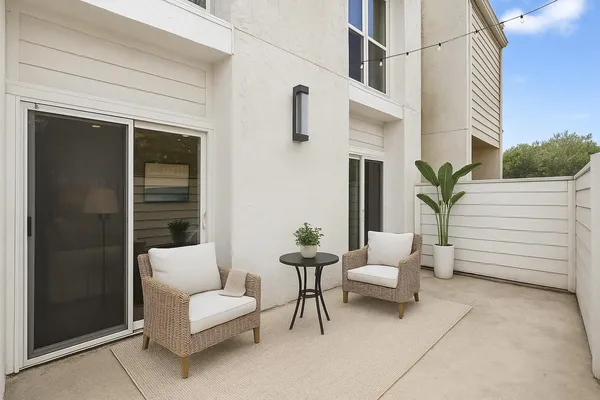 $2,750 | 6019 Winsome Lane, Unit 2, Houston, TX 77057