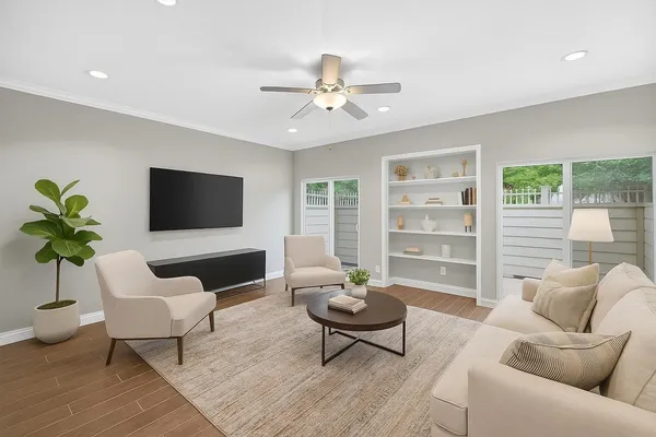 $2,750 | 6019 Winsome Lane, Unit 2, Houston, TX 77057