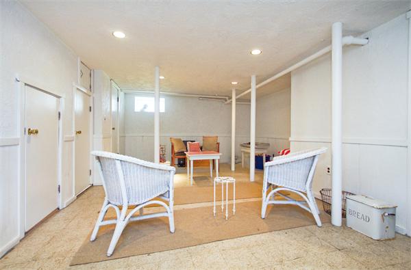 10 Arbor Road Newton, MA 02465 - Photo 19 of 20