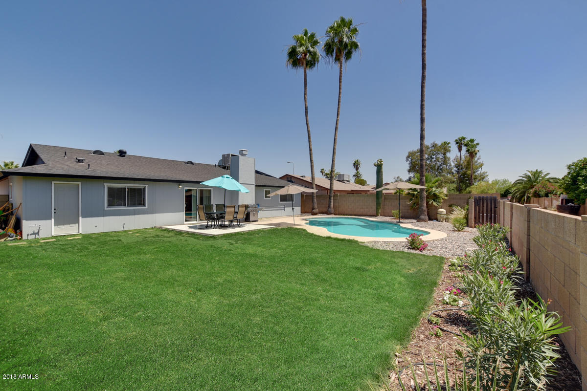 2506 South Evergreen Road Tempe, AZ 85282 - Photo 27 of 29 2506-South-Evergreen-Road-37