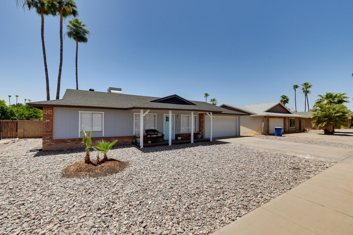 2506 South Evergreen Road Tempe, AZ 85282 - Photo 3 of 29 2506-South-Evergreen-Road-12