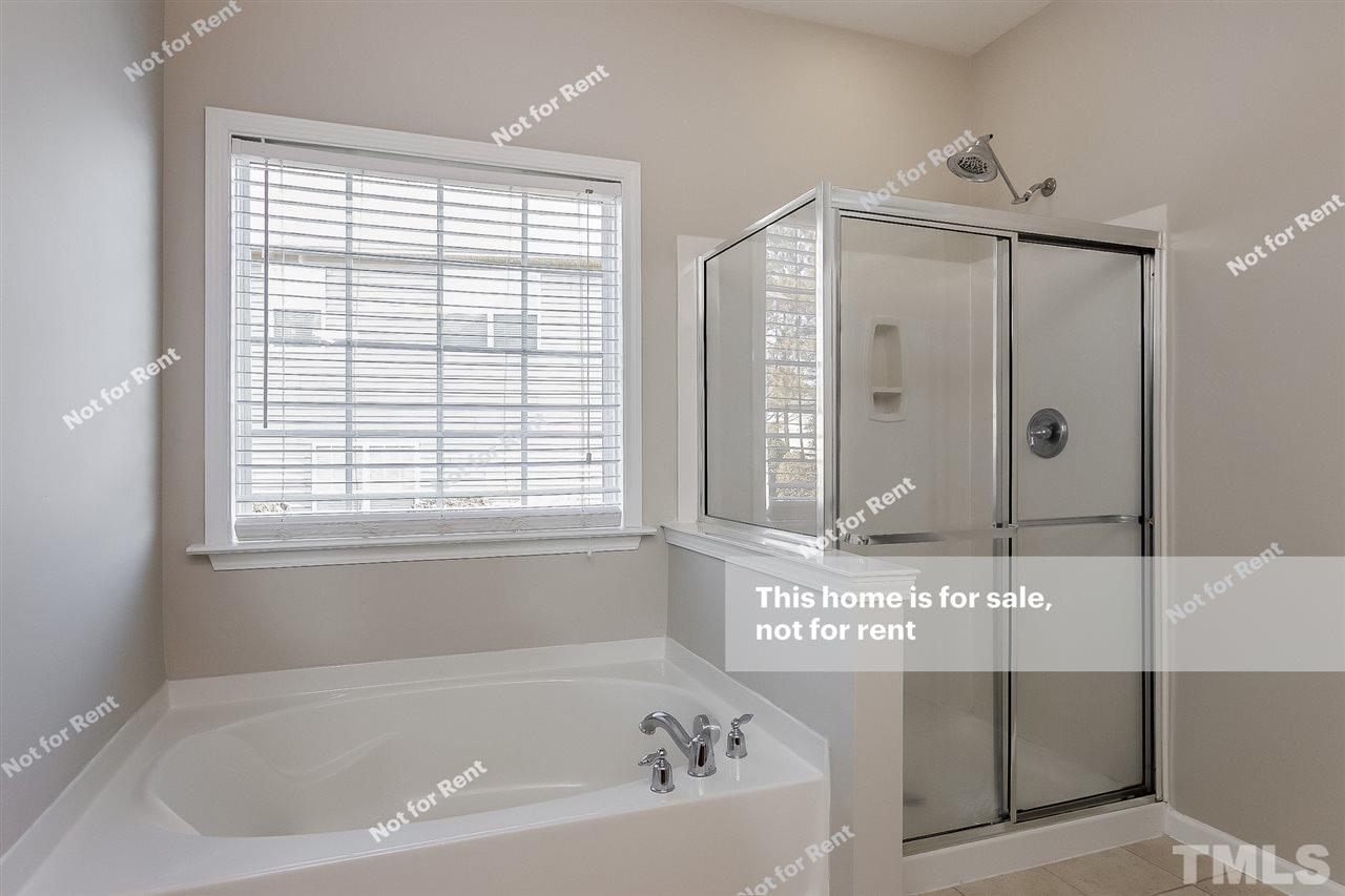 113 Locke Woods Road Raleigh, NC 27603 - Photo 4 of 27