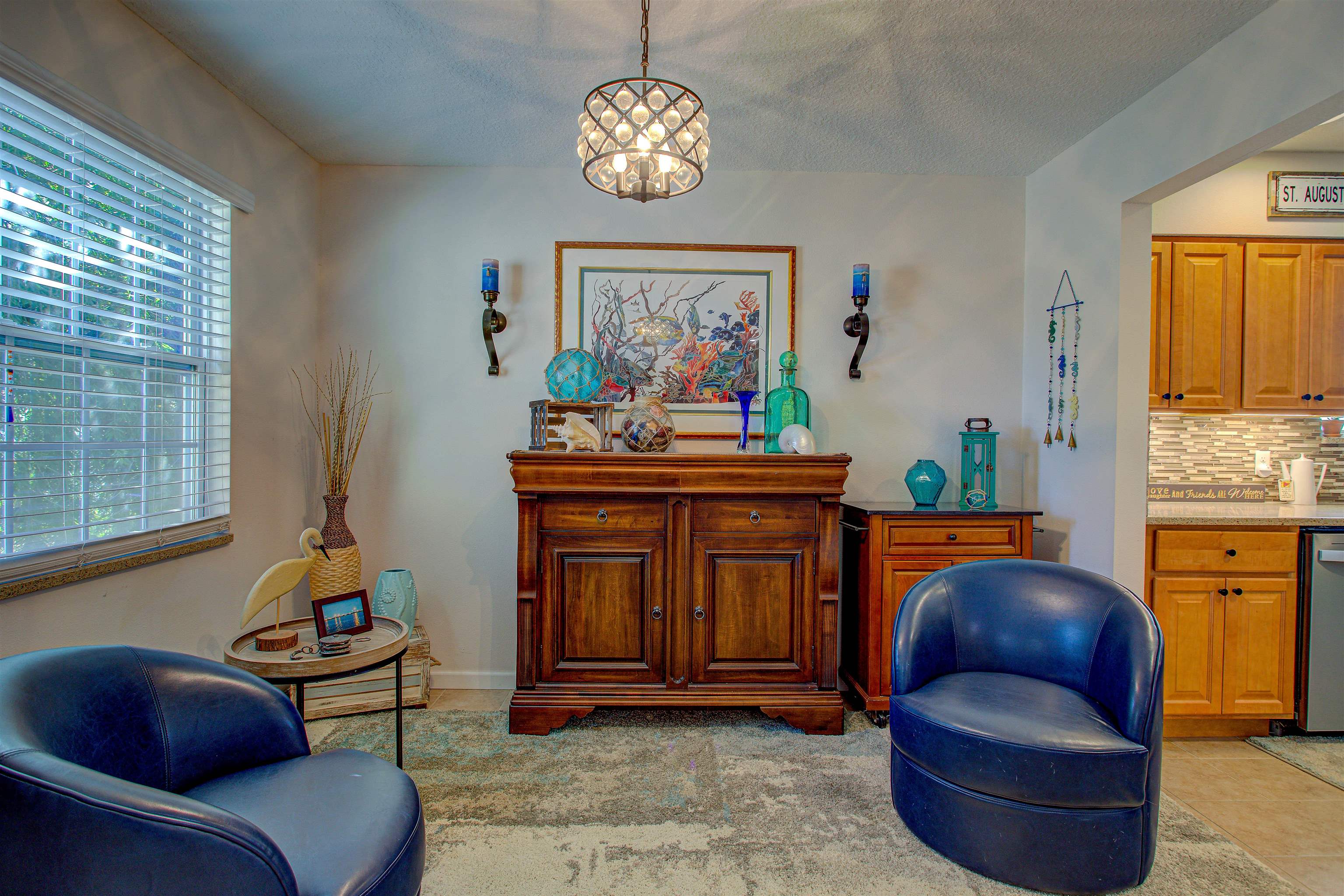 292 North Twin Maple Road St. Augustine, FL 32084 - Photo 22 of 79 a living room with furniture and a window