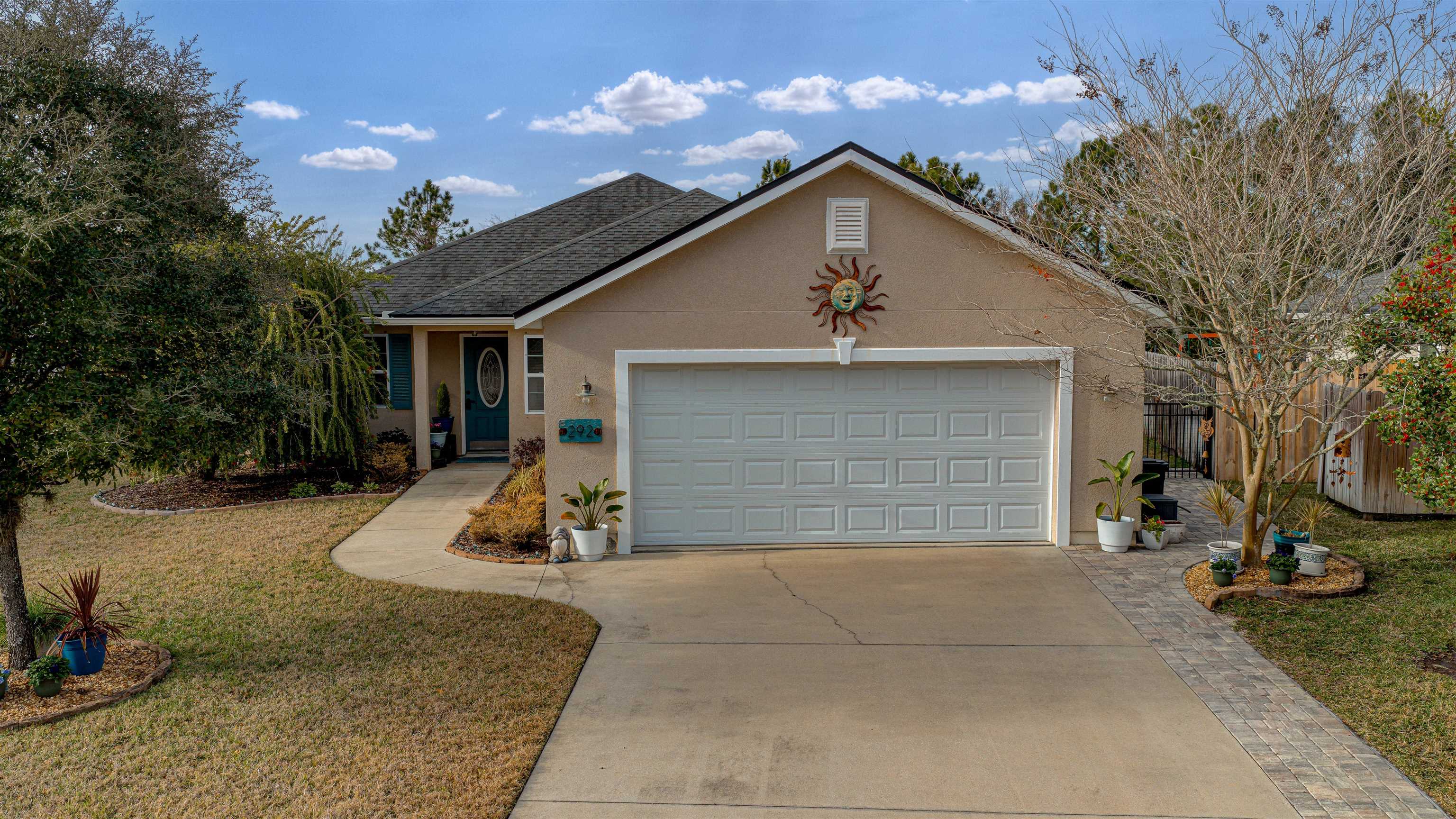 292 North Twin Maple Road St. Augustine, FL 32084 - Photo 4 of 79 a view of backyard of house