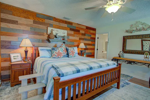 $399,900 | 292 North Twin Maple Road, St. Augustine, FL 32084