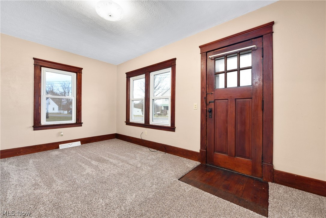 45125 North Ridge Road Amherst, OH 44001 - Photo 14 of 33