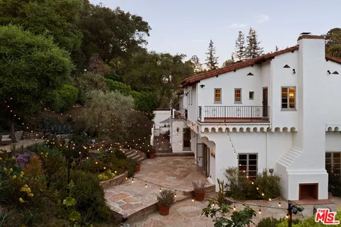 $4,375,000 | 5432 Red Oak Drive, Los Angeles, CA 90068