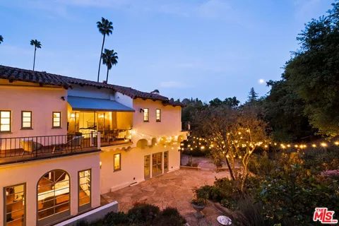 $4,375,000 | 5432 Red Oak Drive, Los Angeles, CA 90068