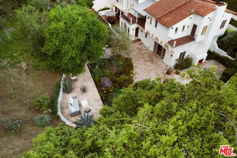 $4,375,000 | 5432 Red Oak Drive, Los Angeles, CA 90068