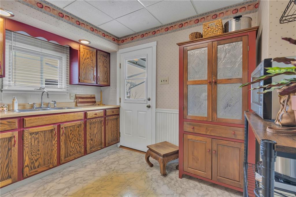 1123 4th Street Beaver, PA 15009 - Photo 9 of 23