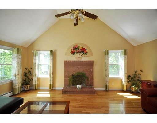 182 Davidson Road Boxborough, MA 01719 - Photo 7 of 22
