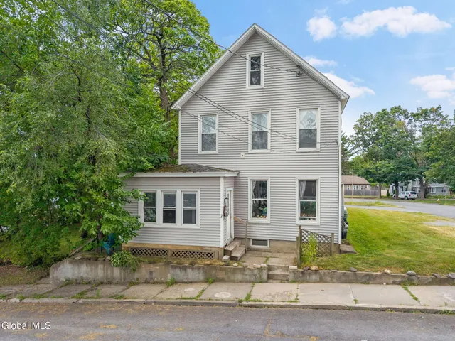 $389,000 | 7 North Center Street, Schenectady, NY 12305