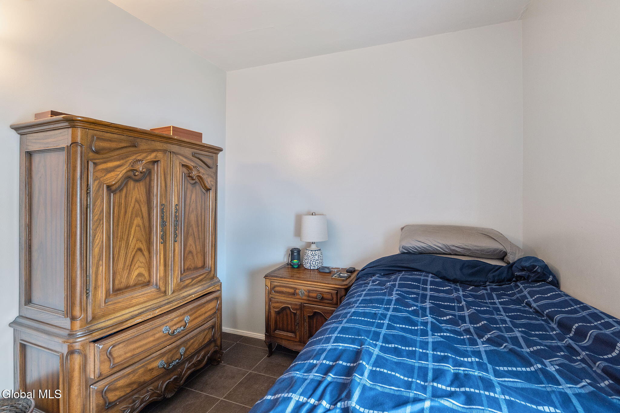 7 North Center Street Schenectady, NY 12305 - Photo 11 of 23 11-7CenterSt_11