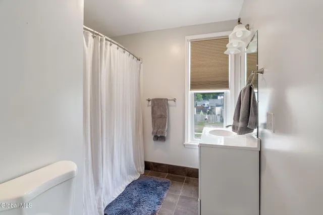 $389,000 | 7 North Center Street, Schenectady, NY 12305