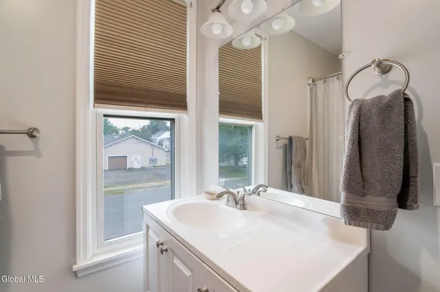 $389,000 | 7 North Center Street, Schenectady, NY 12305