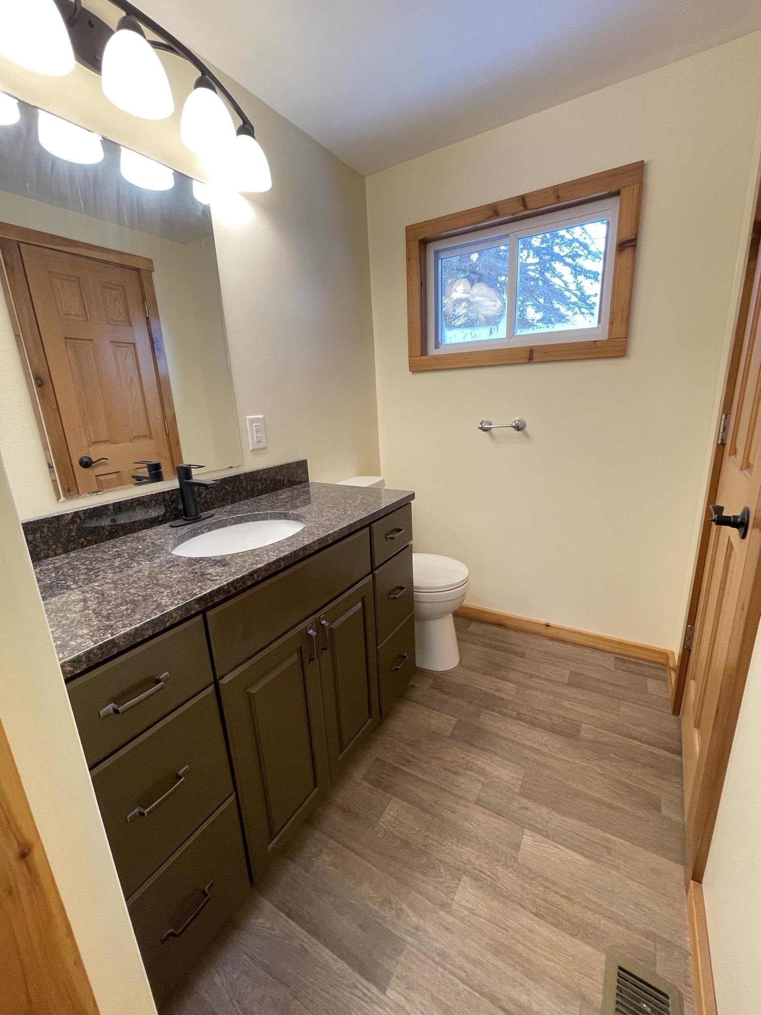 7120 East Jordan Road Mount Pleasant, MI 48858 - Photo 16 of 35 1907366-15.JPG