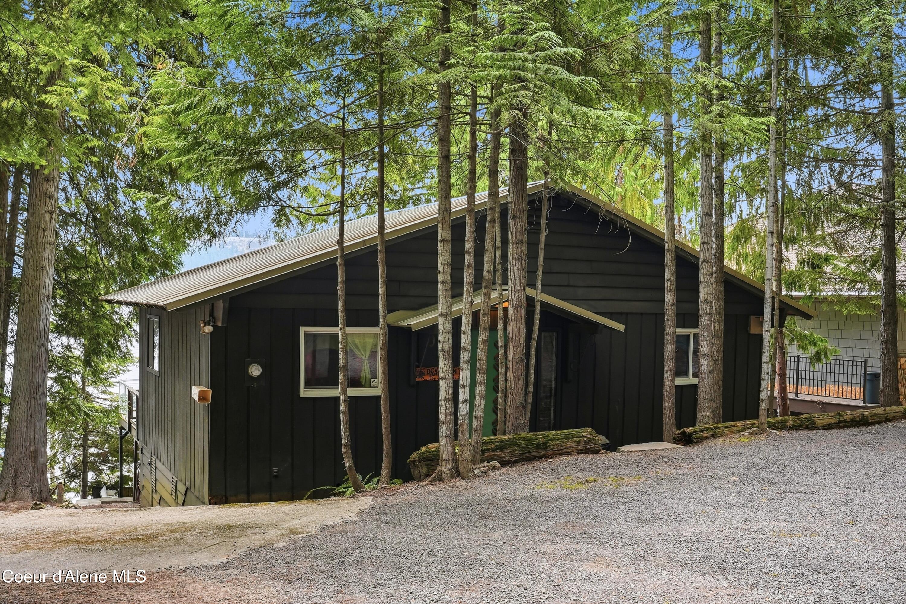 1300 West Glory Road Worley, ID 83876 - Photo 45 of 52 Signature Front Entry